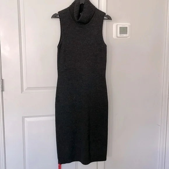 Lauren Ralph Lauren Maxi Dress Ribbed Turtle Neck Fitted Design Size M All Wool - Picture 12 of 16